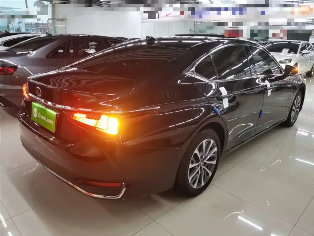 Lexus ES 2023 из CN, фото 6