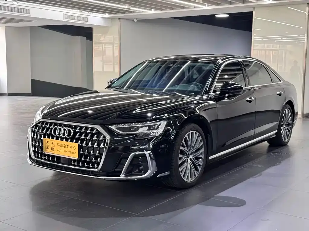 Audi A8 — фото 6