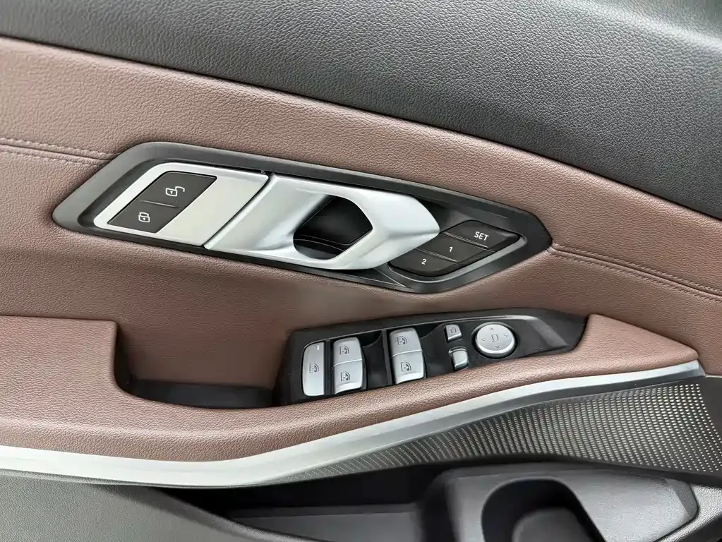 BMW 3 Series — фото 10