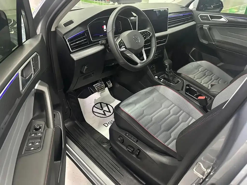 Volkswagen Tiguan L 2022 из CN, фото 5