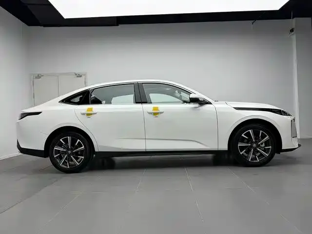 Changan Eado 2026 из CN, фото 8