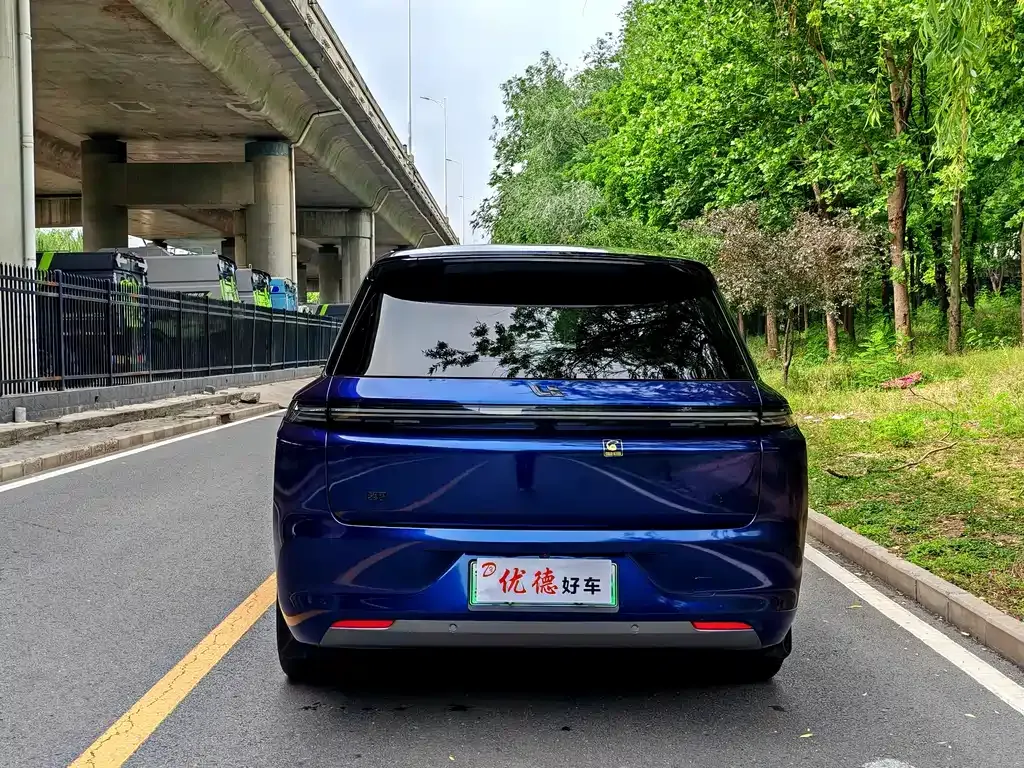 Li Auto L8 2023 из CN, фото 10
