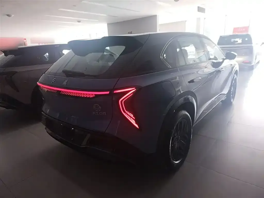 Hongqi Tiangong 08 2026 из CN, фото 9