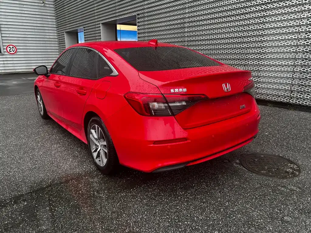 Honda Civic — фото 8