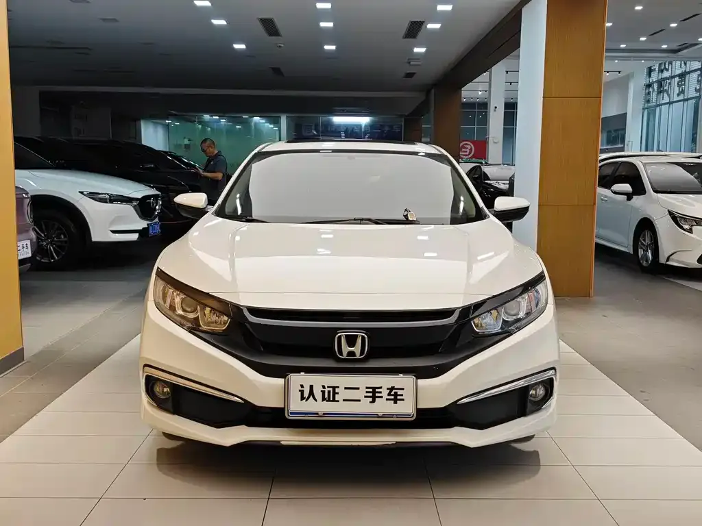 Honda Civic 2021 из CN, фото 2