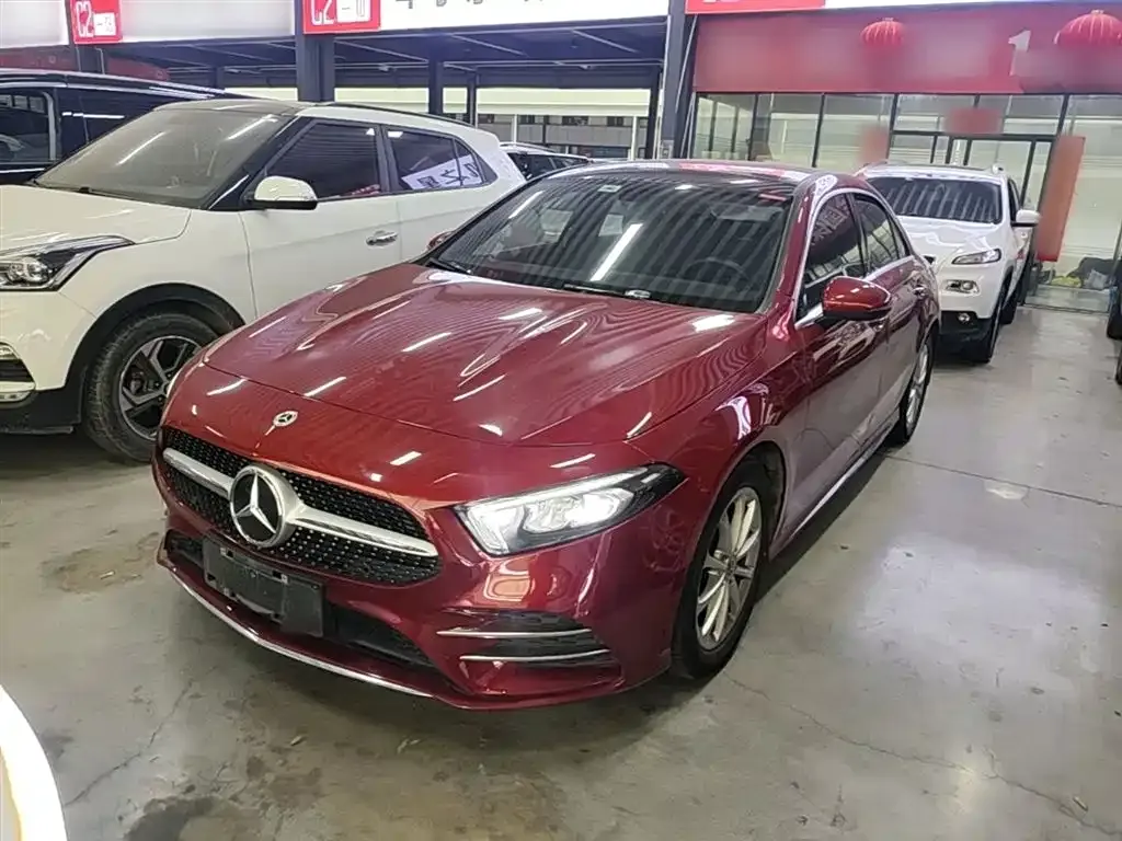 Mercedes-Benz A-Class — фото 1