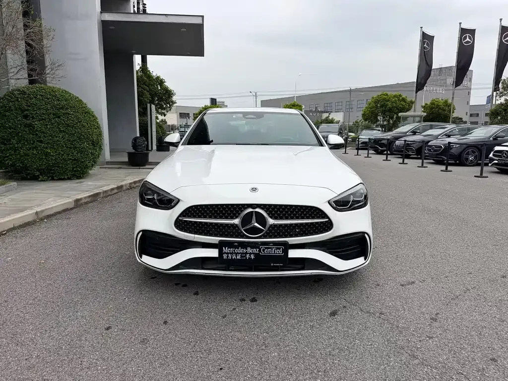 Mercedes-Benz C-Class — фото 10