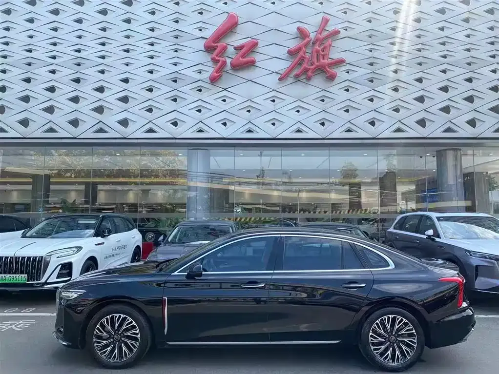 Hongqi H5 — фото 7