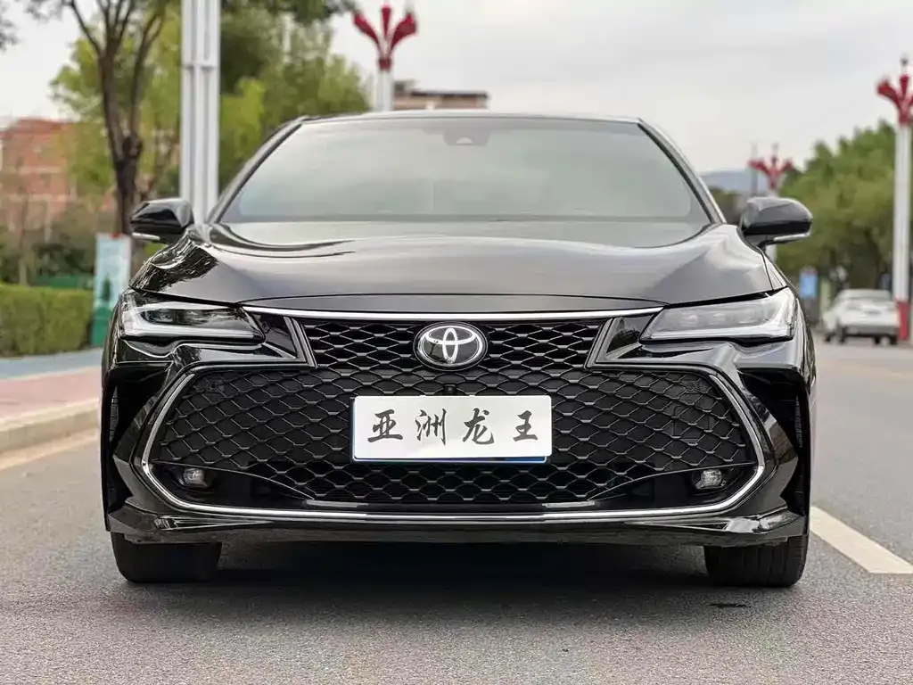 Toyota Avalon 2023 из CN, фото 6