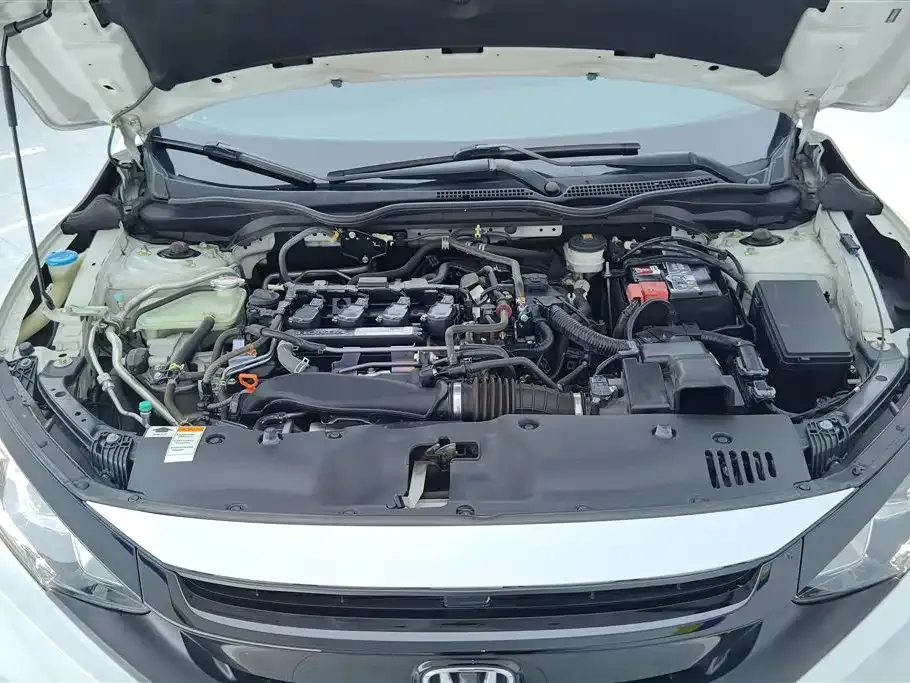 Honda Civic — фото 5