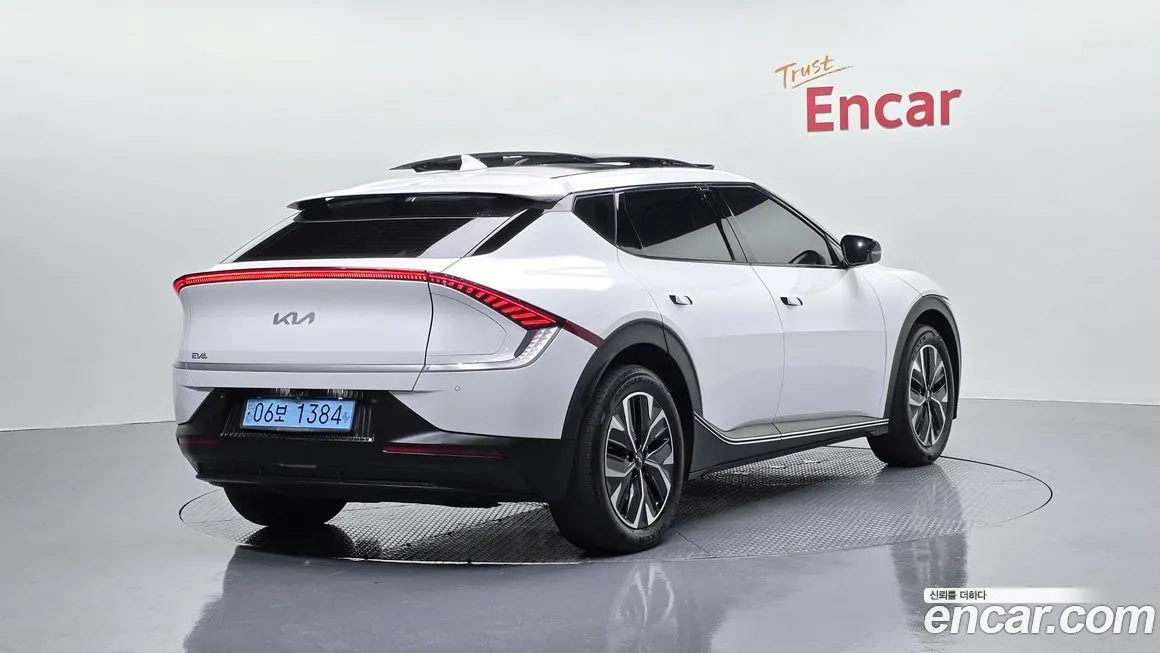 Kia EV6 — фото 4