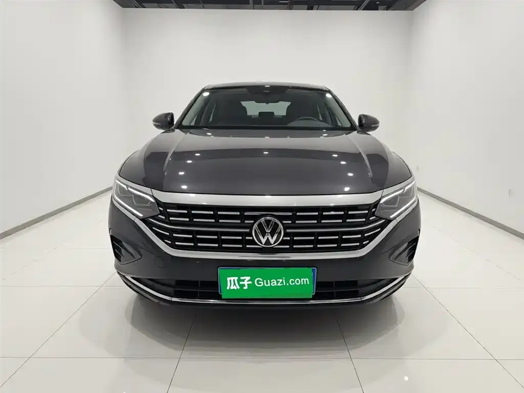 Volkswagen Passat 2023 из CN, фото 4