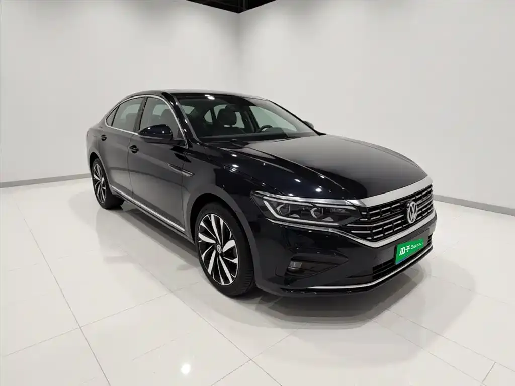 Volkswagen Passat 2023 из CN, фото 10