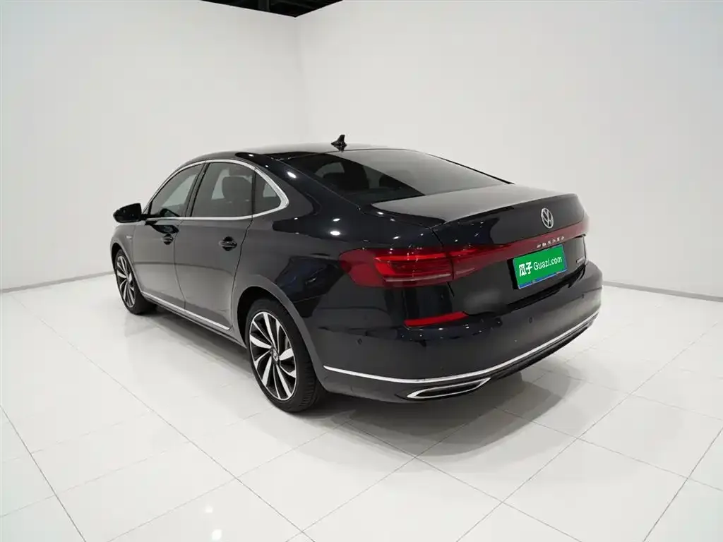 Volkswagen Passat 2023 из CN, фото 5