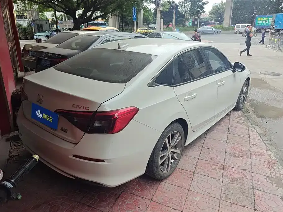 Honda Civic — фото 6