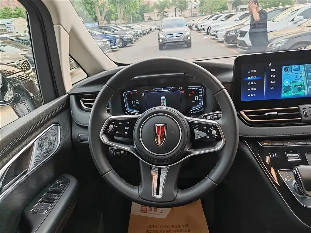 Hongqi HQ9 2022 из CN, фото 3