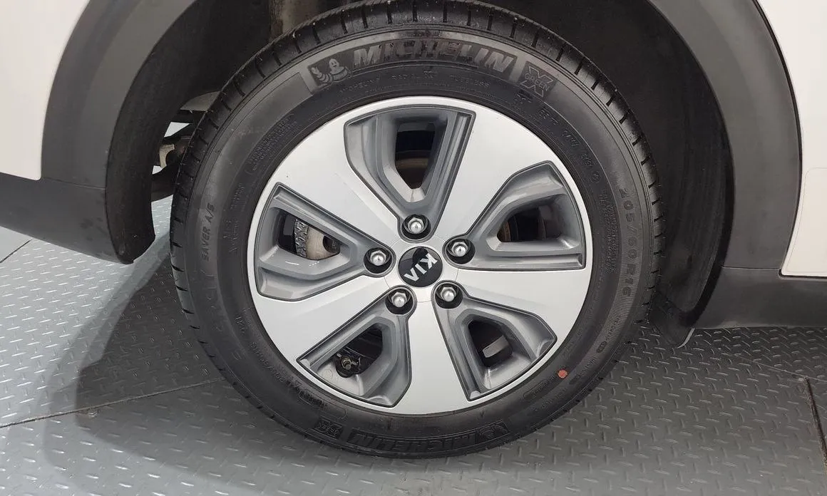 Kia Niro — фото 2