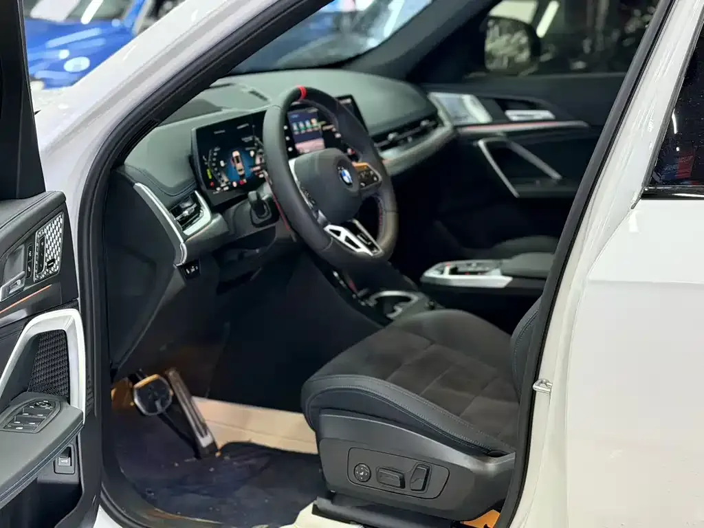BMW X1 M35Li 2026 из CN, фото 3