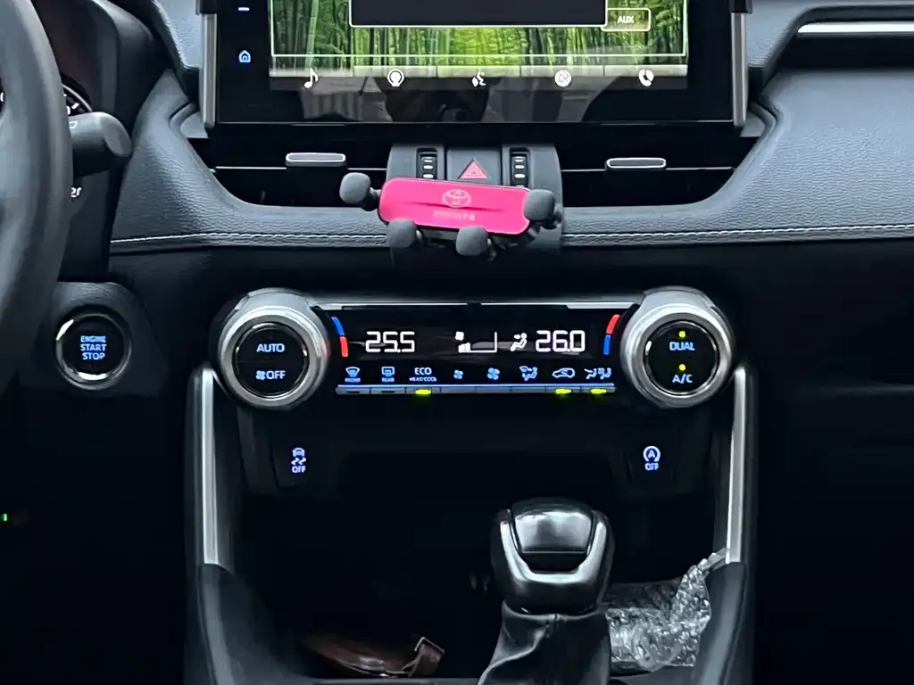 Toyota Wildlander 2023 из CN, фото 3