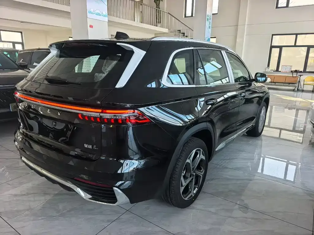 Geely Xingyue L 2026 из CN, фото 9