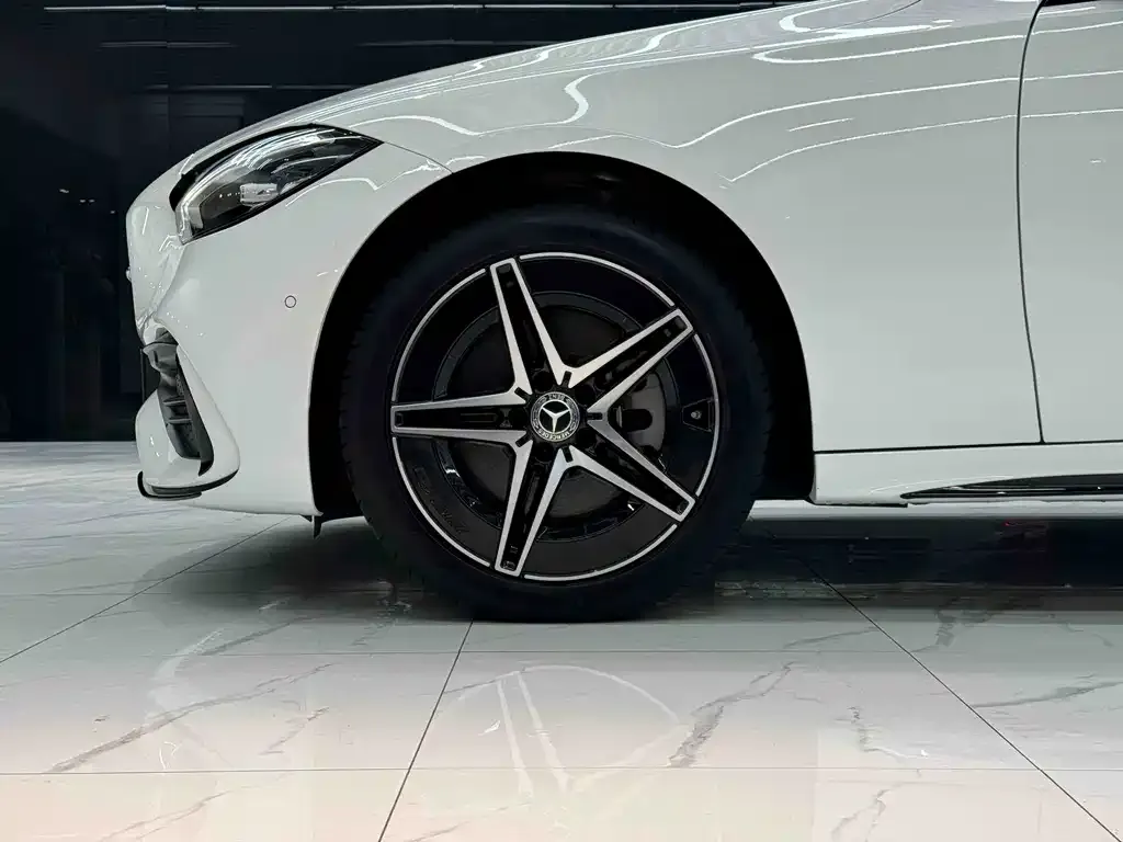 Mercedes-Benz C-Class 2024 из CN, фото 5