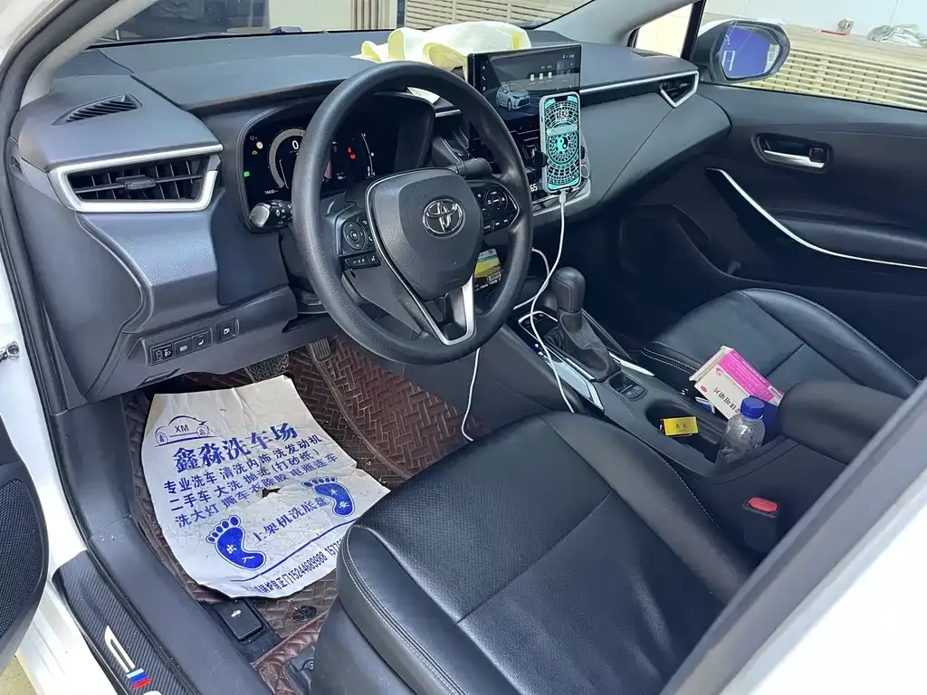 Toyota Corolla 2023 из CN, фото 5