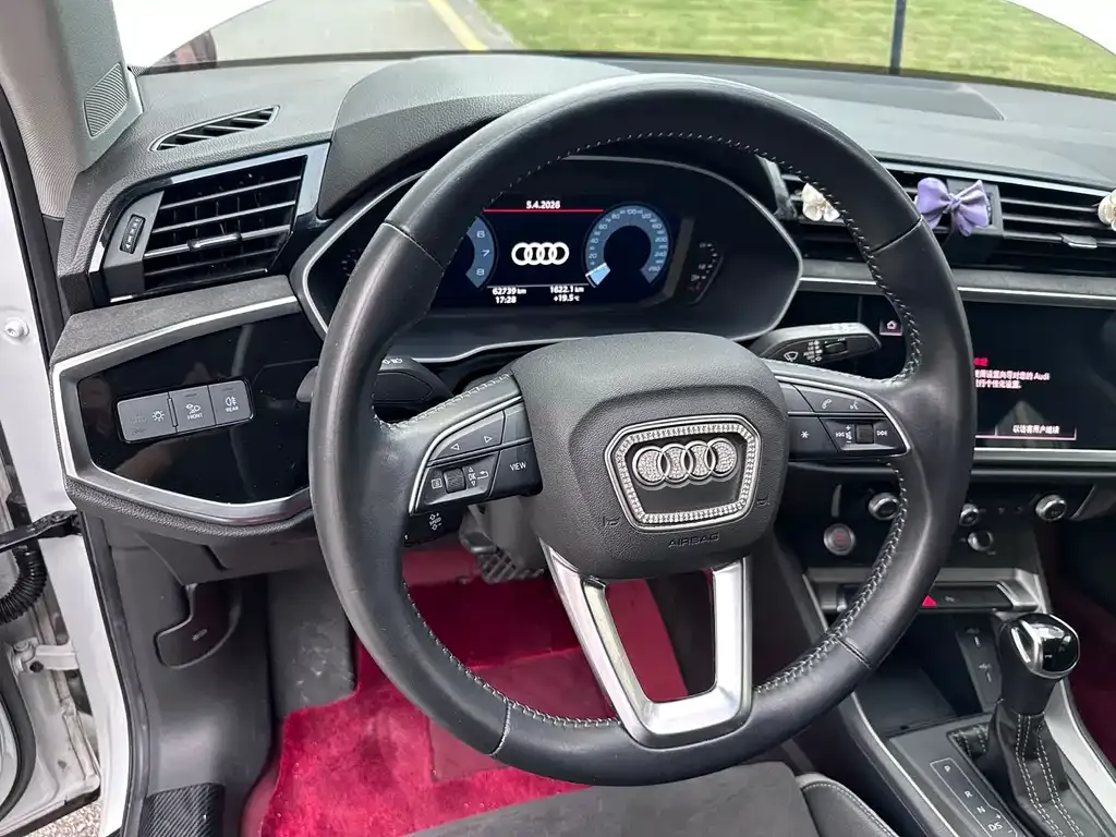 Audi Q3 2023 из CN, фото 2