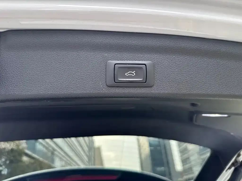 Audi Q3 2023 из CN, фото 3