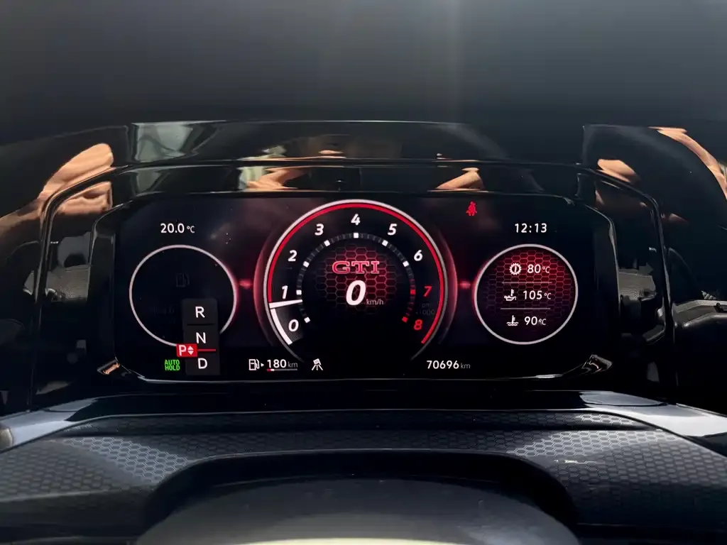 Volkswagen Golf GTI 2023 из CN, фото 7