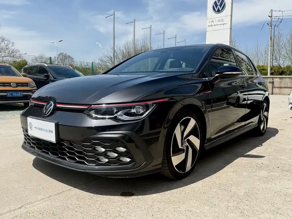Volkswagen Golf GTI 2023 из CN, фото 3