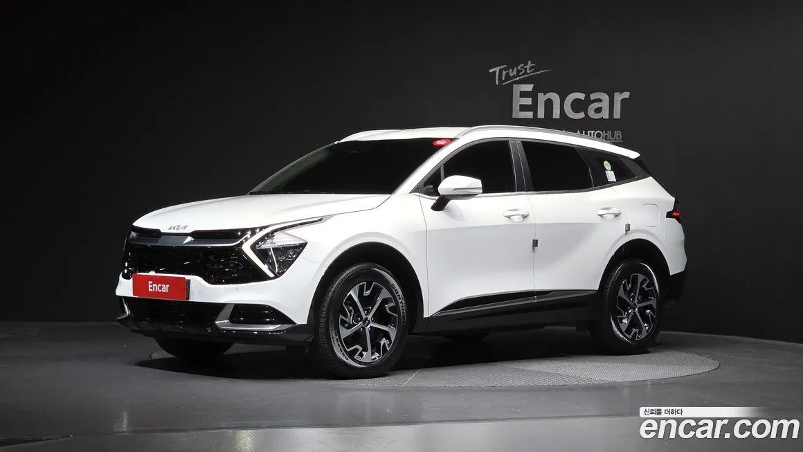 Kia Sportage — фото 1