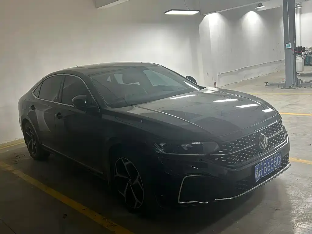 Volkswagen Passat — фото 2