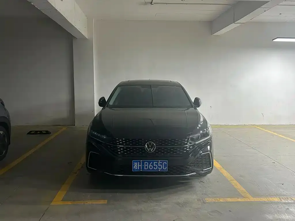 Volkswagen Passat — фото 3