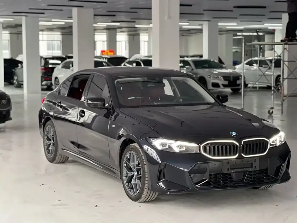 BMW 3 Series 2025 из CN, фото 1