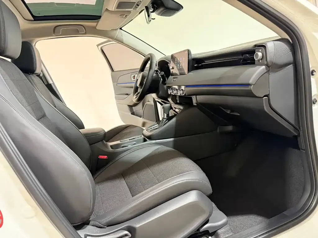 Honda Vezel 2023 из CN, фото 4