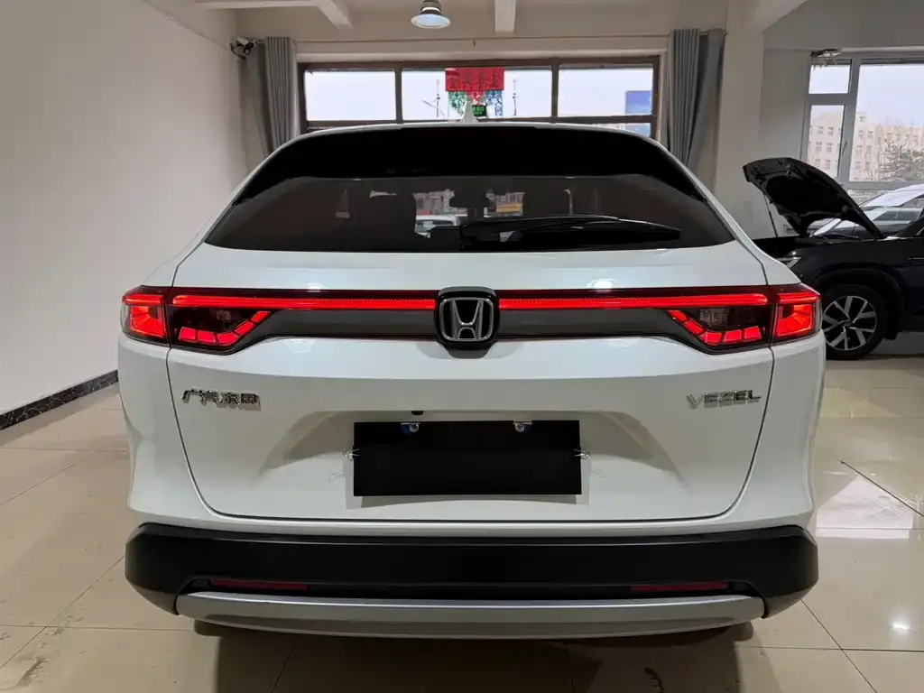 Honda Vezel 2023 из CN, фото 2