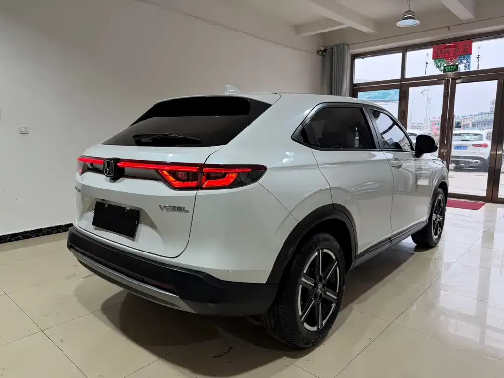 Honda Vezel 2023 из CN, фото 3