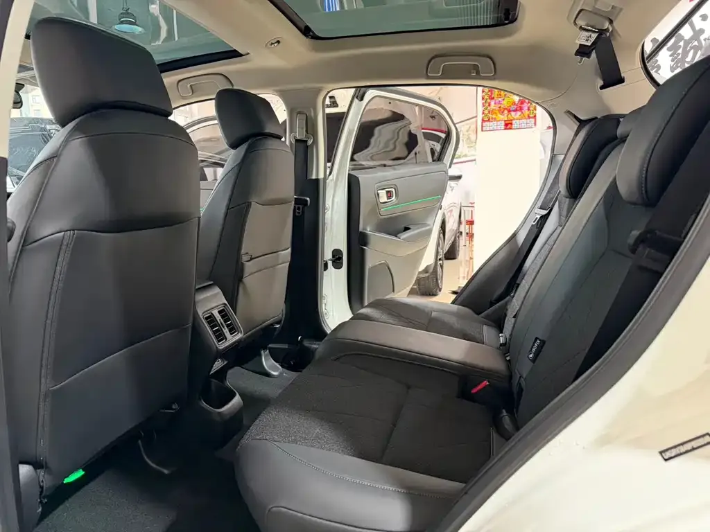 Honda Vezel 2023 из CN, фото 6