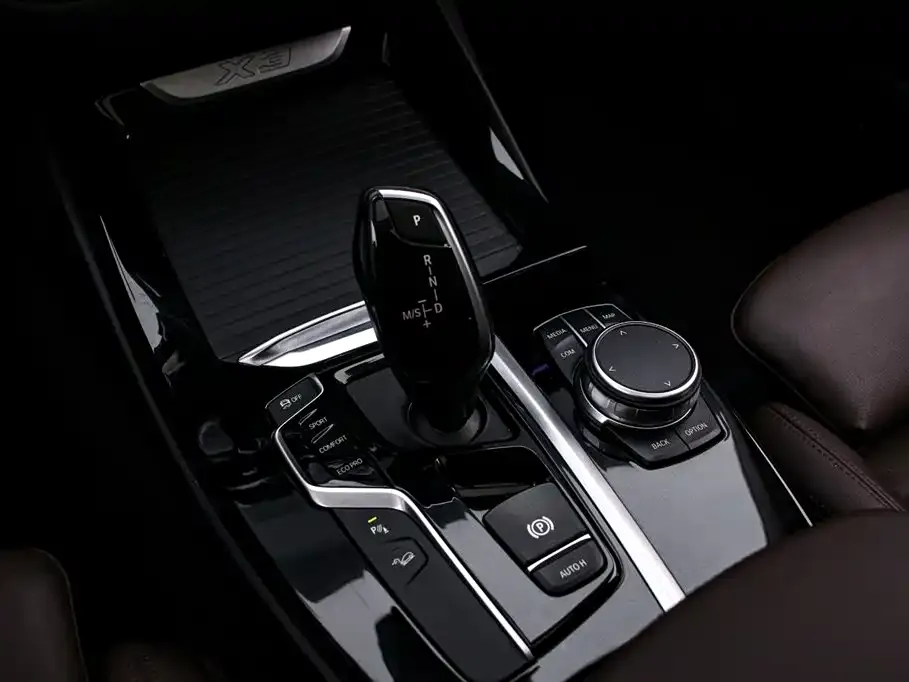 BMW X3 2021 из CN, фото 2