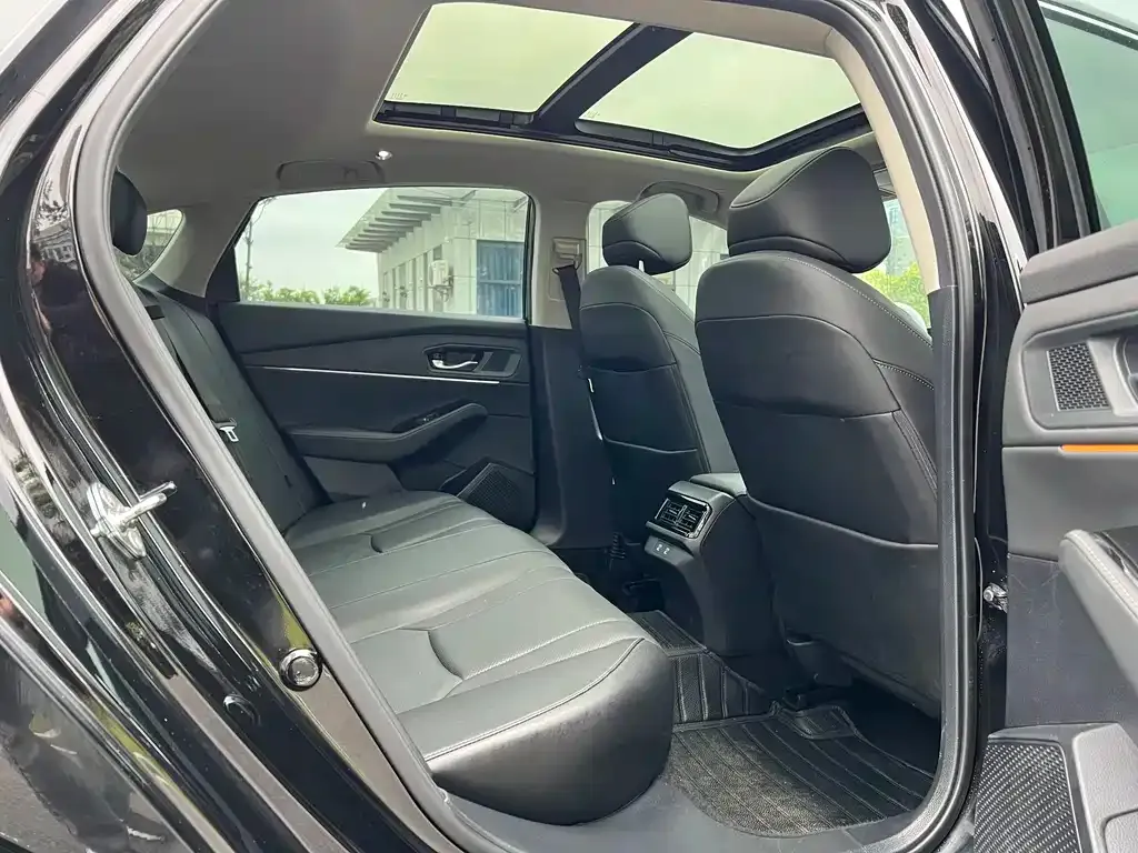 Honda Accord — фото 3