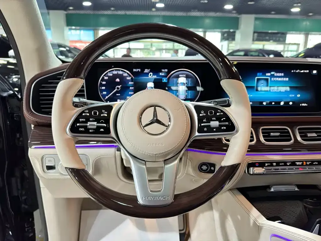 Mercedes-Benz GLS — фото 2