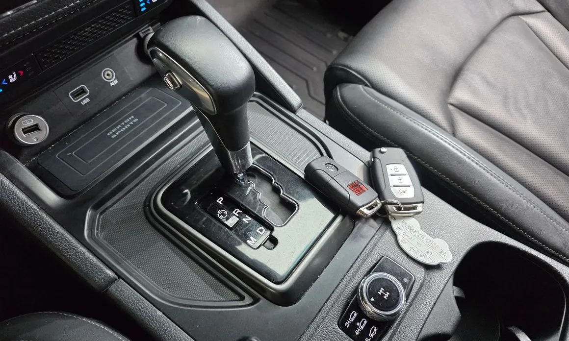 KG Mobility (Ssangyong) Rexton — фото 10