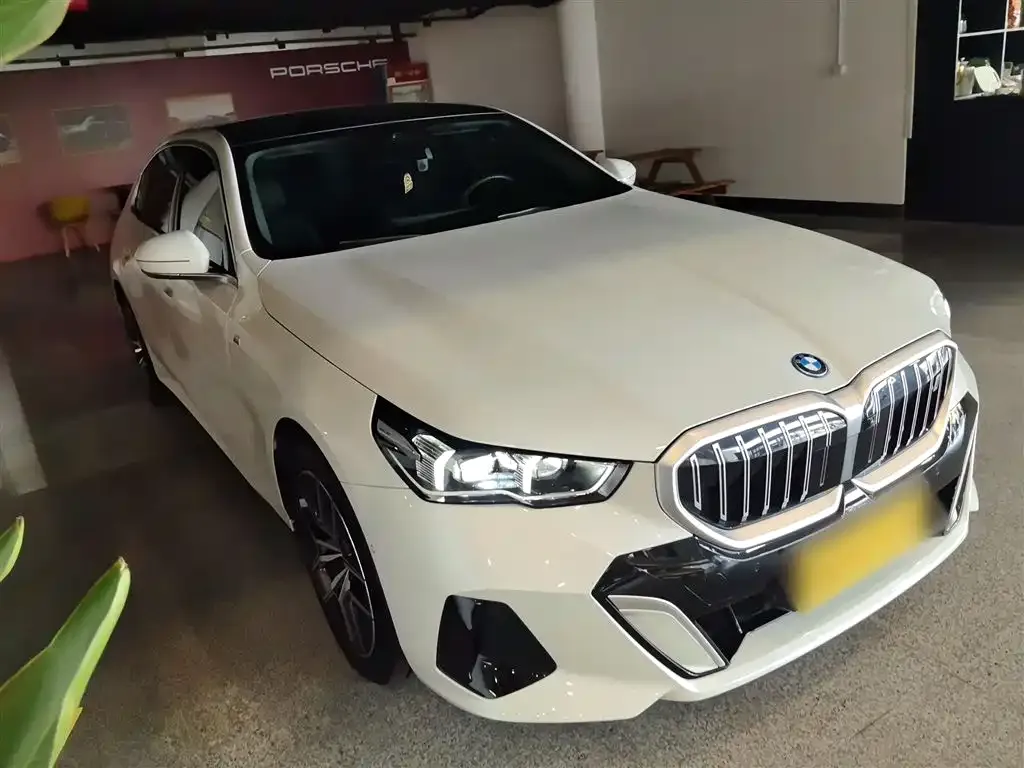 BMW i5 2024 из CN, фото 9