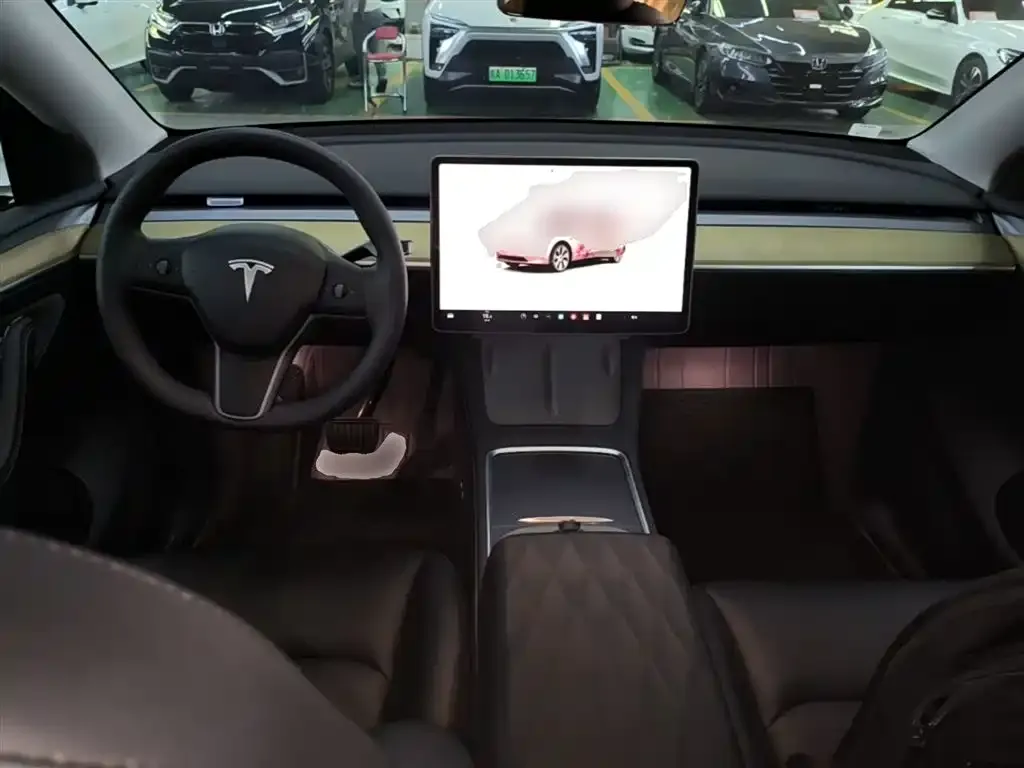 Tesla Model Y 2023 из CN, фото 2