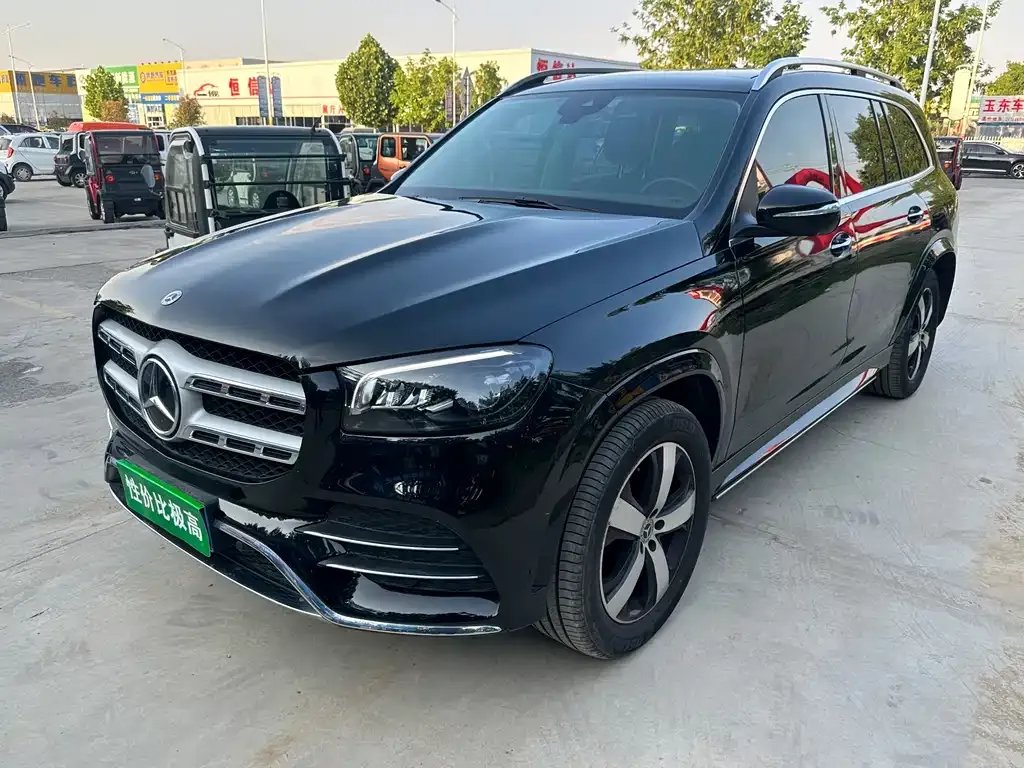 Mercedes-Benz GLS — фото 1