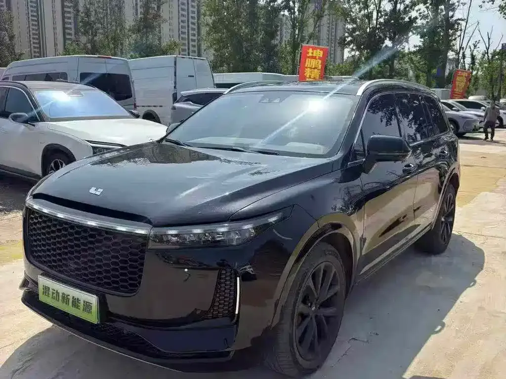 Li Auto ONE