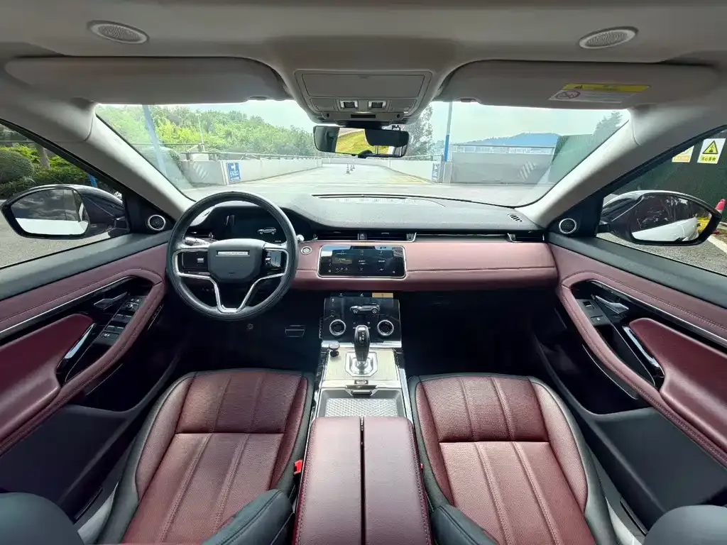 Land Rover Evoque 2023 из CN, фото 6
