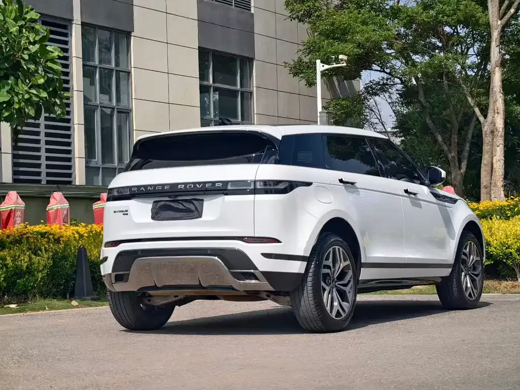 Land Rover Evoque 2023 из CN, фото 7