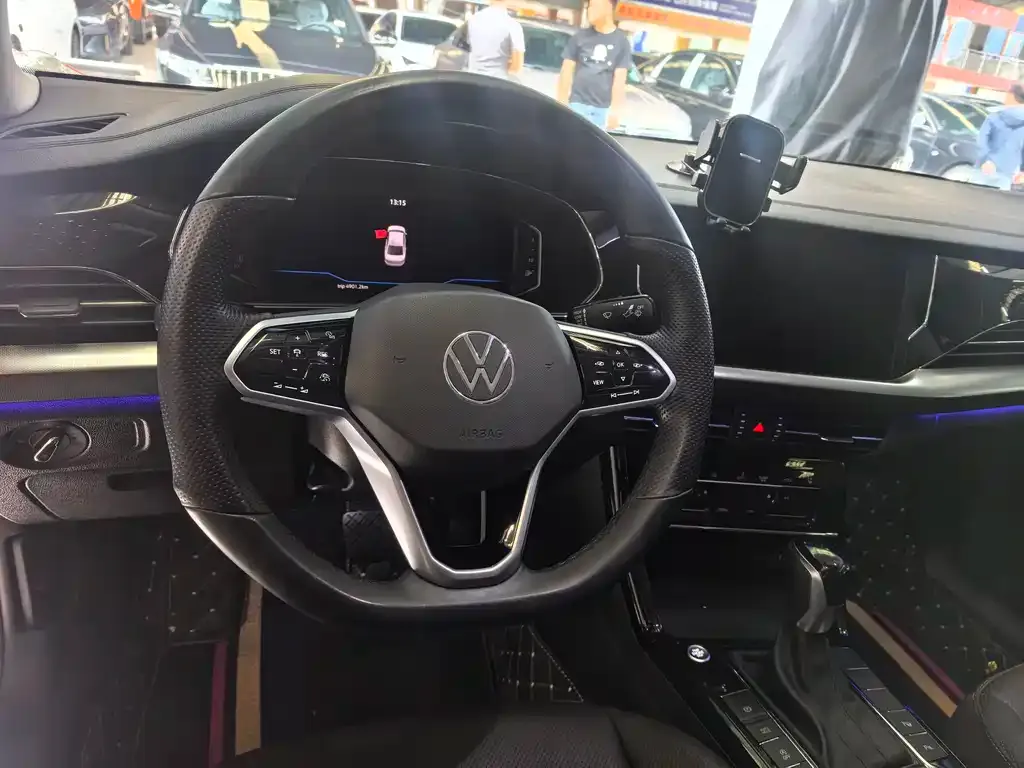 Volkswagen Passat — фото 2