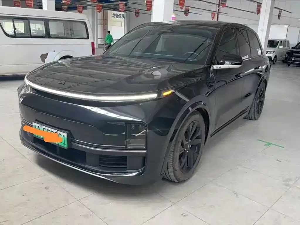 Li Auto L8 2023 из CN, фото 1